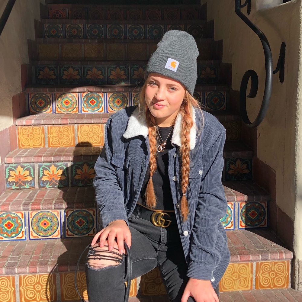 Meet your Posher, Lauren